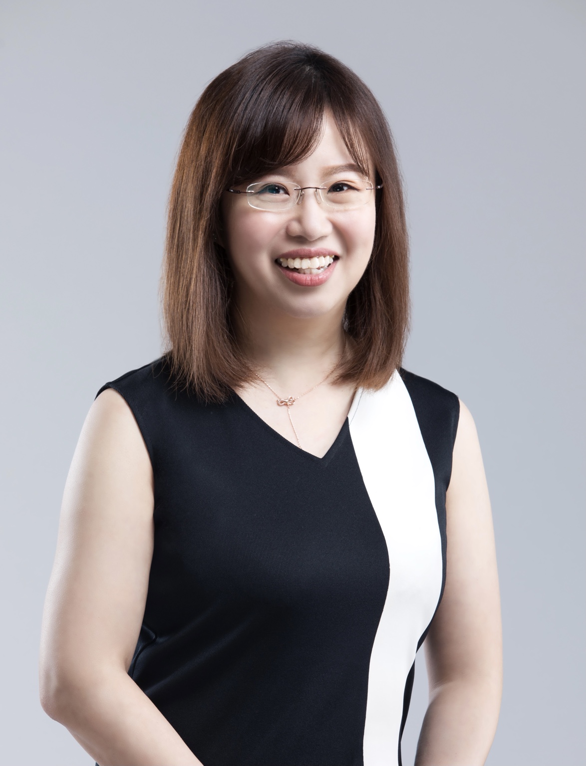 鼎欣財富傳承顧問法律顧問洪瑄憶律師